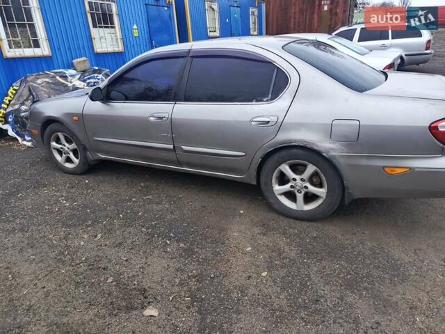 Сірий Ніссан Максіма, об'ємом двигуна 3 л та пробігом 400 тис. км за 2200 $, фото 3 на Automoto.ua