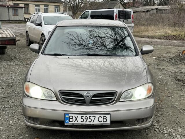 Серый Ниссан Максима, объемом двигателя 2 л и пробегом 300 тыс. км за 1850 $, фото 4 на Automoto.ua