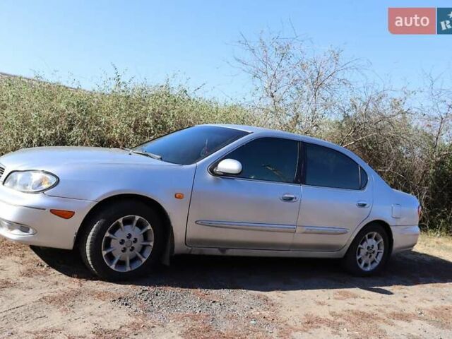 Сірий Ніссан Максіма, об'ємом двигуна 3 л та пробігом 410 тис. км за 3000 $, фото 4 на Automoto.ua