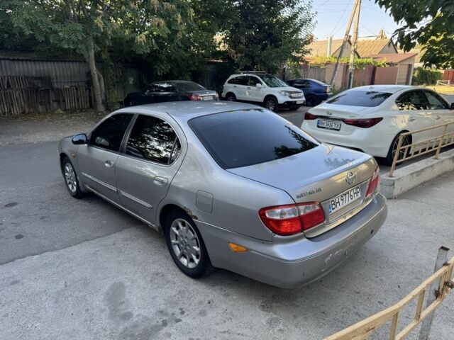 Серый Ниссан Максима, объемом двигателя 3 л и пробегом 310 тыс. км за 2000 $, фото 5 на Automoto.ua