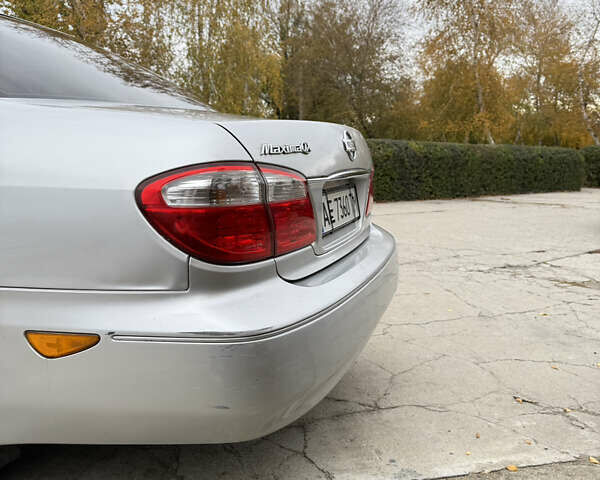 Ниссан Максима 2000 в Никополе на Automoto.ua Серый Ниссан Максима, объемом двигателя 2 л и пробегом 380 тыс. км за 3600 $, фото 7 на Automoto.ua