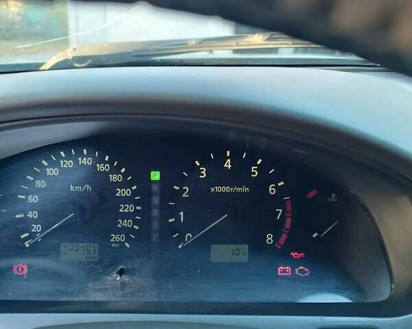 Сірий Ніссан Максіма, об'ємом двигуна 3 л та пробігом 400 тис. км за 2100 $, фото 1 на Automoto.ua