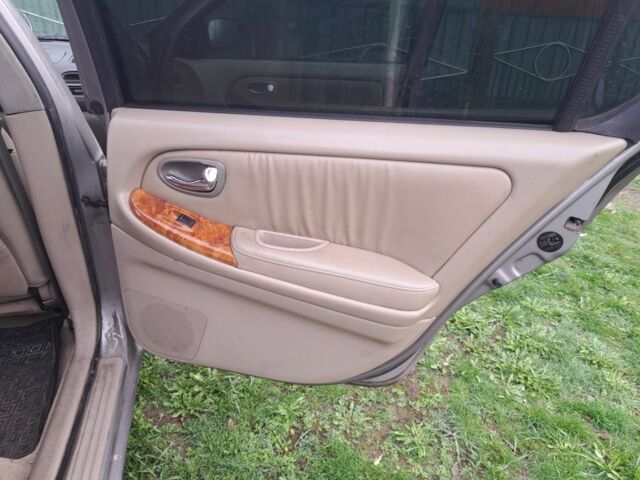 Серый Ниссан Максима, объемом двигателя 3 л и пробегом 487 тыс. км за 2200 $, фото 8 на Automoto.ua