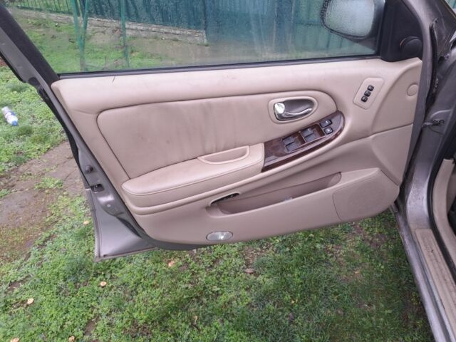 Серый Ниссан Максима, объемом двигателя 3 л и пробегом 487 тыс. км за 2200 $, фото 17 на Automoto.ua