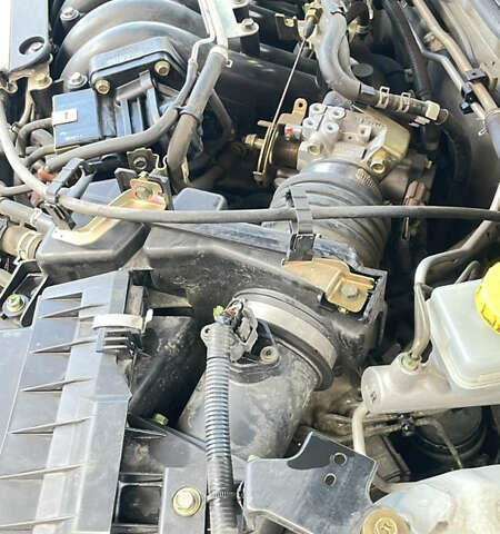 Ніссан Максіма 2001 у Дніпро (Дніпропетровську) на Automoto.ua Сірий Ніссан Максіма, об'ємом двигуна 2 л та пробігом 153 тис. км за 4400 $, фото 52 на Automoto.ua