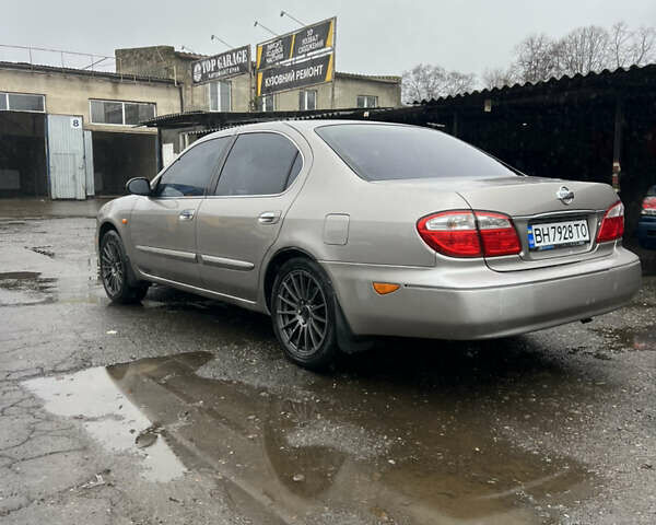 Серый Ниссан Максима, объемом двигателя 2.99 л и пробегом 265 тыс. км за 3000 $, фото 5 на Automoto.ua