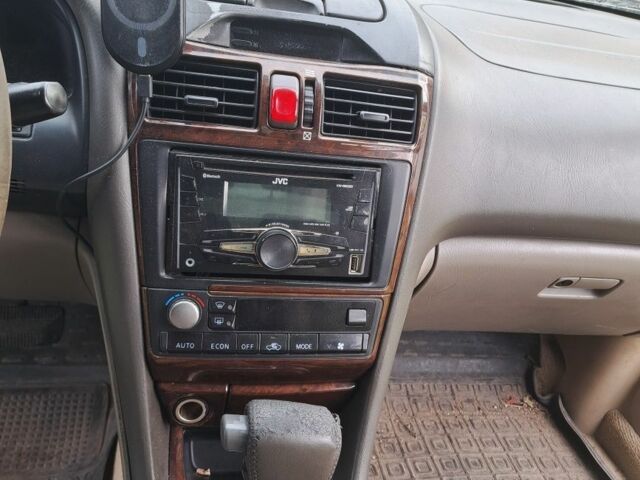 Серый Ниссан Максима, объемом двигателя 3 л и пробегом 487 тыс. км за 2200 $, фото 19 на Automoto.ua