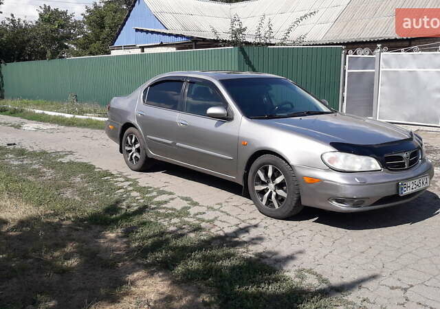 Сірий Ніссан Максіма, об'ємом двигуна 3 л та пробігом 293 тис. км за 3400 $, фото 3 на Automoto.ua