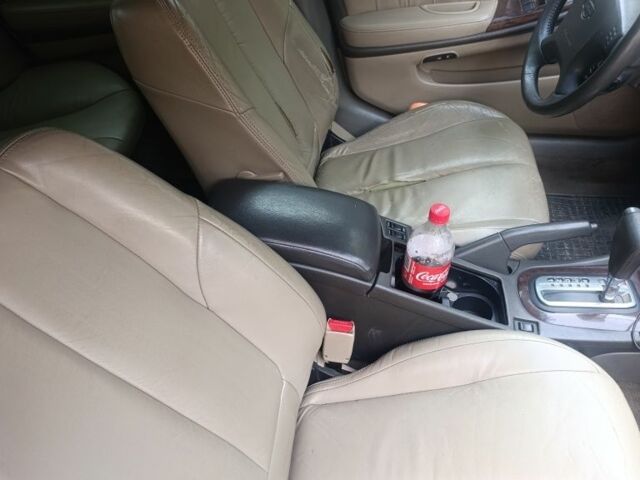 Сірий Ніссан Максіма, об'ємом двигуна 3 л та пробігом 300 тис. км за 3200 $, фото 5 на Automoto.ua