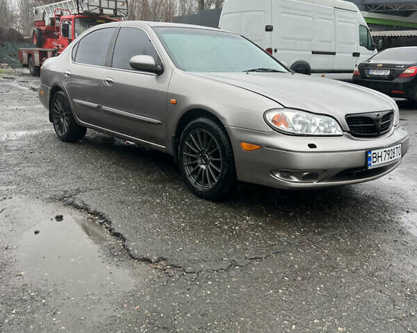 Серый Ниссан Максима, объемом двигателя 2.99 л и пробегом 265 тыс. км за 3000 $, фото 2 на Automoto.ua