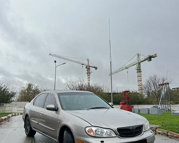 Серый Ниссан Максима, объемом двигателя 3 л и пробегом 264 тыс. км за 2999 $, фото 1 на Automoto.ua