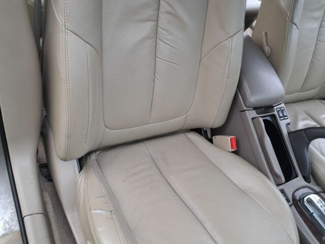 Серый Ниссан Максима, объемом двигателя 3 л и пробегом 487 тыс. км за 2200 $, фото 6 на Automoto.ua