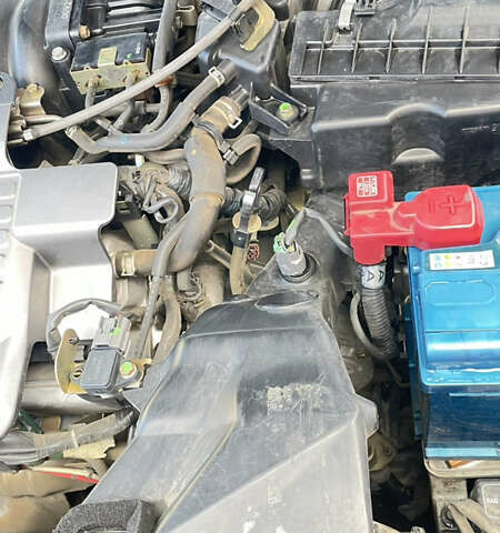 Ніссан Максіма 2001 у Дніпро (Дніпропетровську) на Automoto.ua Сірий Ніссан Максіма, об'ємом двигуна 2 л та пробігом 153 тис. км за 4400 $, фото 50 на Automoto.ua