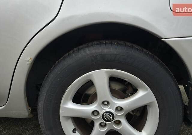 Серый Ниссан Максима, объемом двигателя 2.99 л и пробегом 364 тыс. км за 4100 $, фото 24 на Automoto.ua