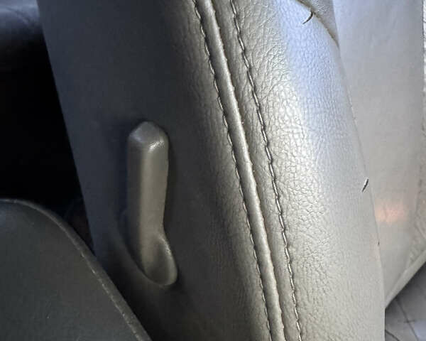 Серый Ниссан Максима, объемом двигателя 2 л и пробегом 285 тыс. км за 2350 $, фото 22 на Automoto.ua