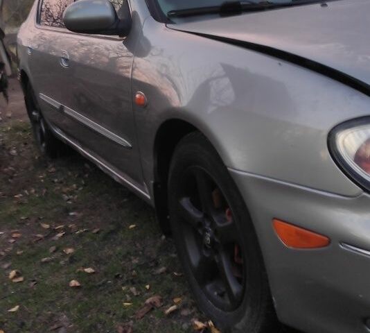 Сірий Ніссан Максіма, об'ємом двигуна 3 л та пробігом 278 тис. км за 2000 $, фото 18 на Automoto.ua