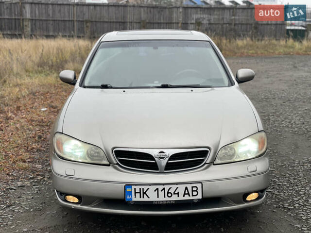 Сірий Ніссан Максіма, об'ємом двигуна 3 л та пробігом 275 тис. км за 3950 $, фото 1 на Automoto.ua