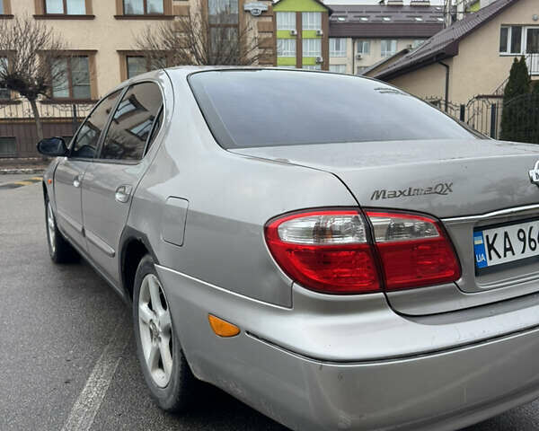 Серый Ниссан Максима, объемом двигателя 2 л и пробегом 285 тыс. км за 2350 $, фото 12 на Automoto.ua