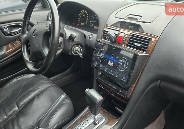 Серый Ниссан Максима, объемом двигателя 2.99 л и пробегом 364 тыс. км за 4100 $, фото 6 на Automoto.ua