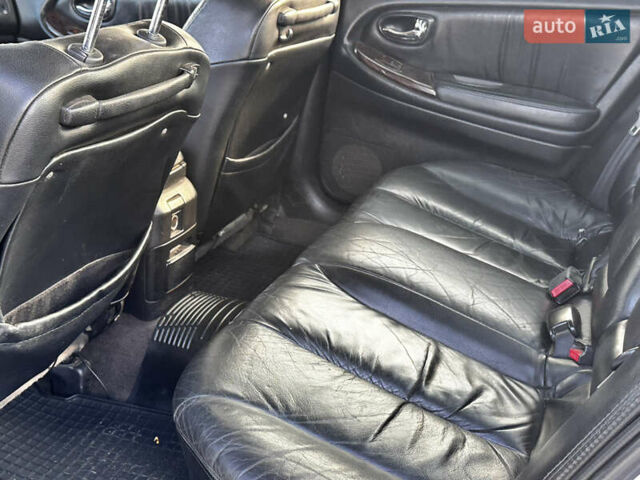 Серый Ниссан Максима, объемом двигателя 3 л и пробегом 390 тыс. км за 2000 $, фото 11 на Automoto.ua