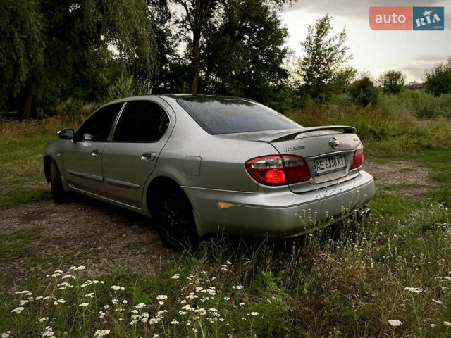 Ниссан Максима 2002 в Верхнеднепровске на Automoto.ua Серый Ниссан Максима, объемом двигателя 3 л и пробегом 365 тыс. км за 3300 $, фото 10 на Automoto.ua
