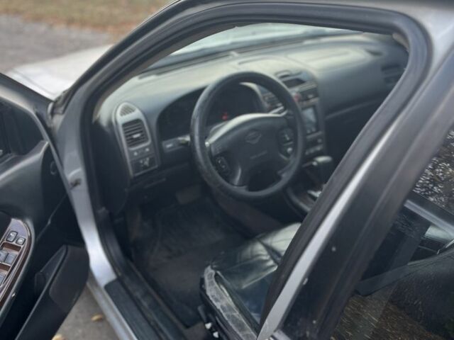 Сірий Ніссан Максіма, об'ємом двигуна 2 л та пробігом 150 тис. км за 3334 $, фото 3 на Automoto.ua