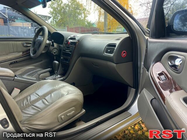 Ниссан Максима 2002 в Лубнах на Automoto.ua Серый Ниссан Максима, объемом двигателя 2 л и пробегом 264 тыс. км за 4499 $, фото 5 на Automoto.ua