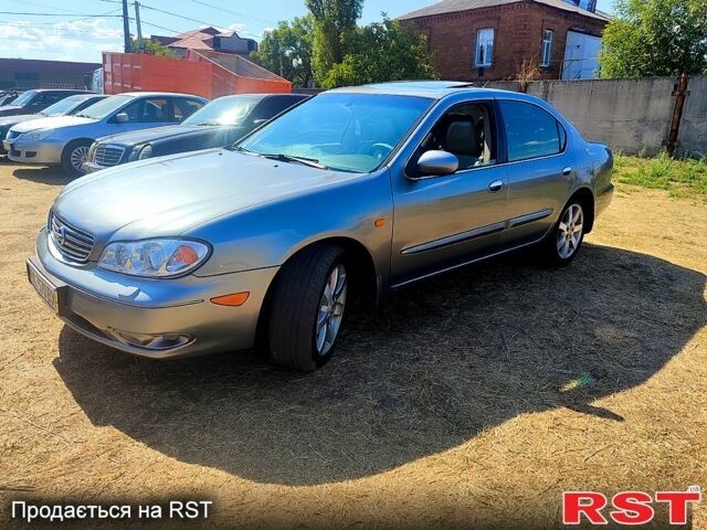 Серый Ниссан Максима, объемом двигателя 2 л и пробегом 400 тыс. км за 4500 $, фото 1 на Automoto.ua