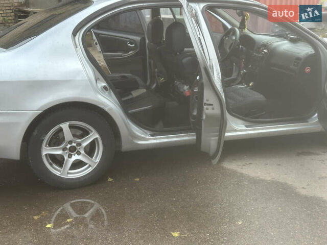 Ниссан Максима 2002 в Киеве на Automoto.ua Серый Ниссан Максима, объемом двигателя 2.99 л и пробегом 555 тыс. км за 4500 $, фото 9 на Automoto.ua