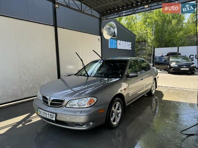 Сірий Ніссан Максіма, об'ємом двигуна 2 л та пробігом 202 тис. км за 4899 $, фото 1 на Automoto.ua