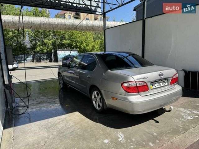 Сірий Ніссан Максіма, об'ємом двигуна 2 л та пробігом 202 тис. км за 4899 $, фото 3 на Automoto.ua