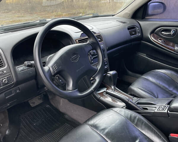 Сірий Ніссан Максіма, об'ємом двигуна 3 л та пробігом 275 тис. км за 3950 $, фото 12 на Automoto.ua