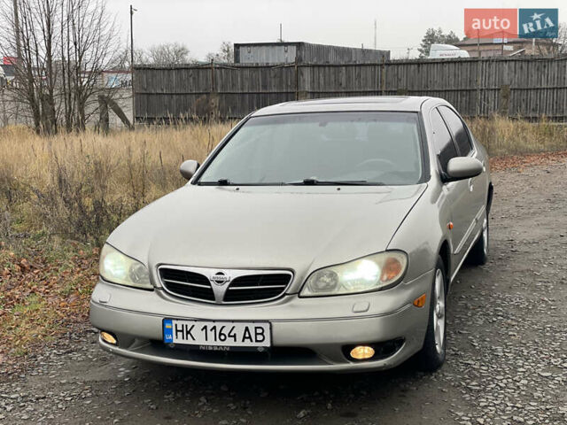 Сірий Ніссан Максіма, об'ємом двигуна 3 л та пробігом 275 тис. км за 3950 $, фото 2 на Automoto.ua