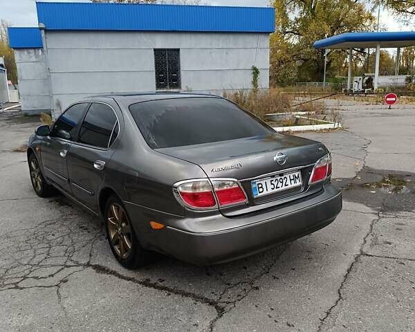 Ниссан Максима 2002 в Кременчуге на Automoto.ua Серый Ниссан Максима, объемом двигателя 2 л и пробегом 295 тыс. км за 3200 $, фото 7 на Automoto.ua