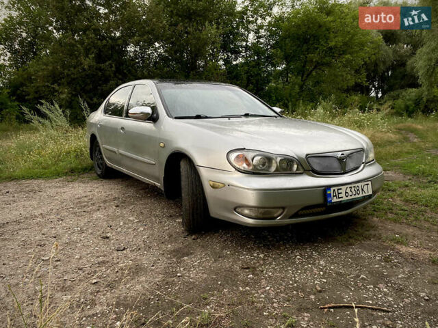 Ниссан Максима 2002 в Верхнеднепровске на Automoto.ua Серый Ниссан Максима, объемом двигателя 3 л и пробегом 365 тыс. км за 3300 $, фото 2 на Automoto.ua