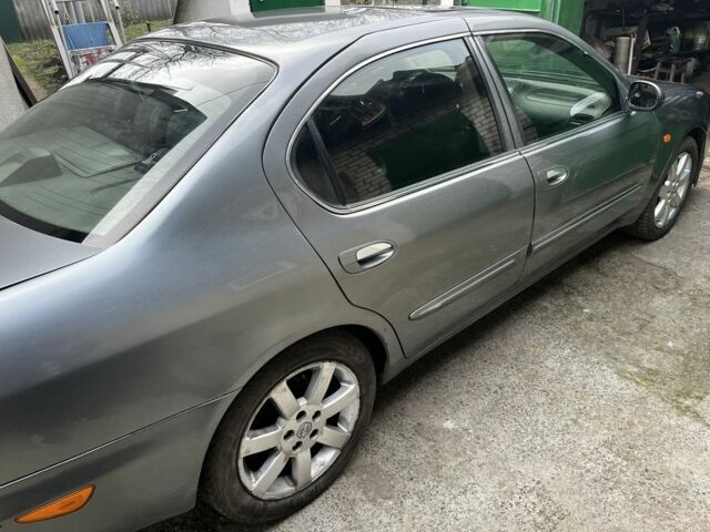 Сірий Ніссан Максіма, об'ємом двигуна 2 л та пробігом 290 тис. км за 2800 $, фото 3 на Automoto.ua