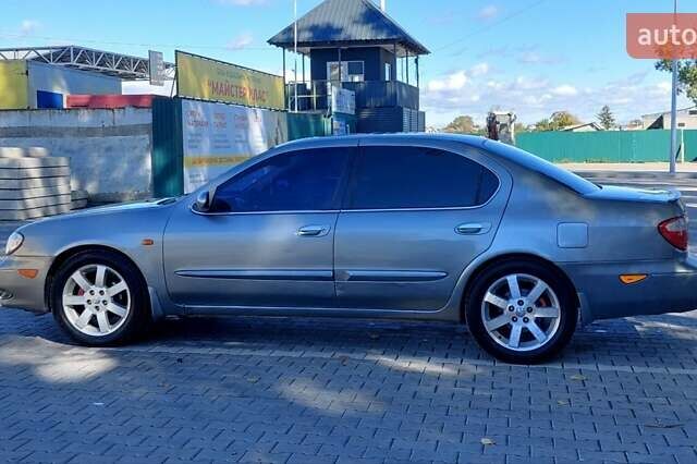 Серый Ниссан Максима, объемом двигателя 3 л и пробегом 332 тыс. км за 3499 $, фото 2 на Automoto.ua