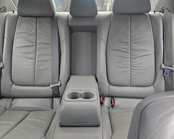 Серый Ниссан Максима, объемом двигателя 2 л и пробегом 230 тыс. км за 4300 $, фото 16 на Automoto.ua