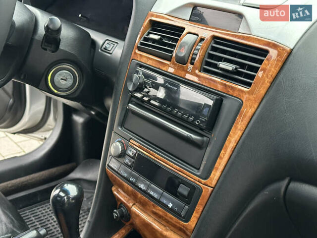 Серый Ниссан Максима, объемом двигателя 2 л и пробегом 286 тыс. км за 4999 $, фото 48 на Automoto.ua