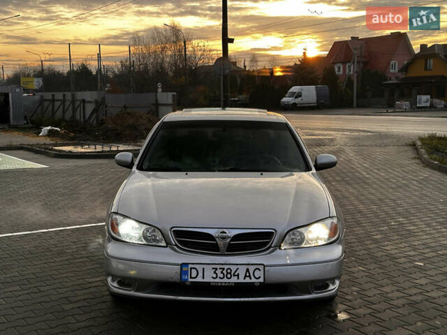 Серый Ниссан Максима, объемом двигателя 2.96 л и пробегом 315 тыс. км за 2999 $, фото 6 на Automoto.ua