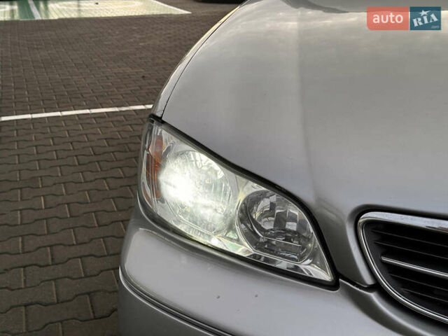 Серый Ниссан Максима, объемом двигателя 2.96 л и пробегом 315 тыс. км за 2999 $, фото 7 на Automoto.ua