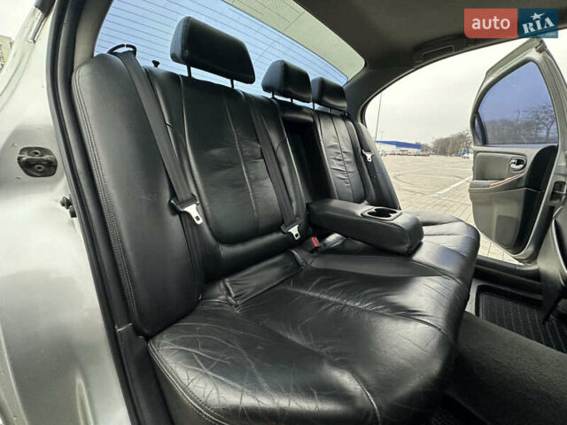 Серый Ниссан Максима, объемом двигателя 2 л и пробегом 286 тыс. км за 4999 $, фото 23 на Automoto.ua