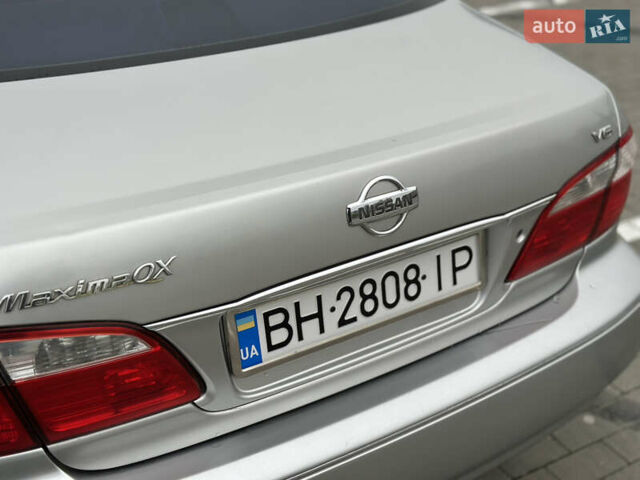 Серый Ниссан Максима, объемом двигателя 2 л и пробегом 286 тыс. км за 4999 $, фото 15 на Automoto.ua