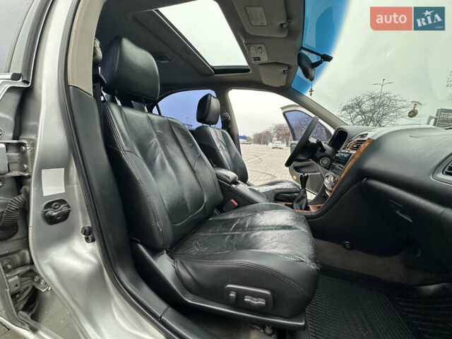 Серый Ниссан Максима, объемом двигателя 2 л и пробегом 286 тыс. км за 4999 $, фото 45 на Automoto.ua