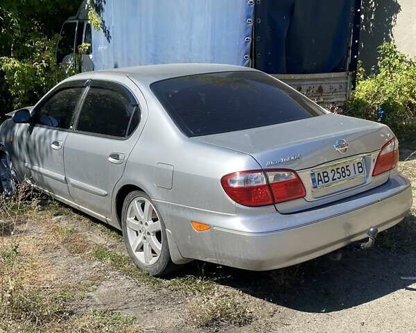 Серый Ниссан Максима, объемом двигателя 2 л и пробегом 250 тыс. км за 2200 $, фото 1 на Automoto.ua