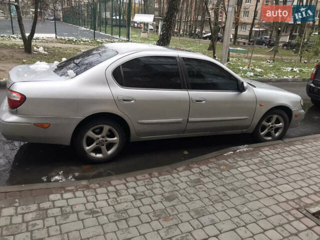 Серый Ниссан Максима, объемом двигателя 3 л и пробегом 312 тыс. км за 3700 $, фото 4 на Automoto.ua