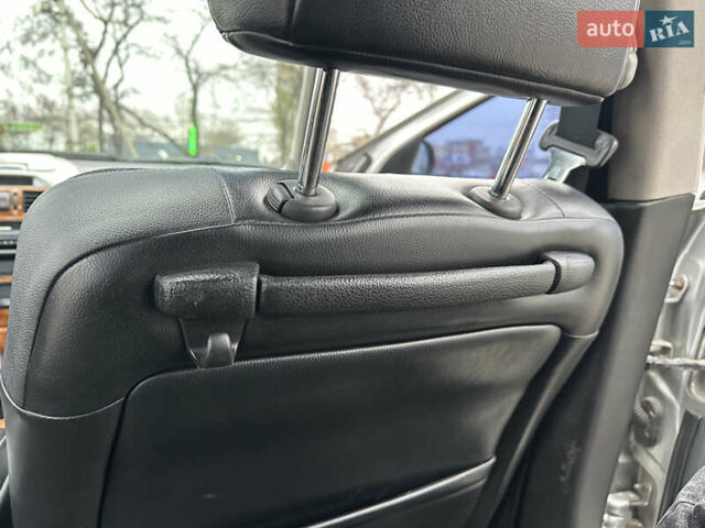 Серый Ниссан Максима, объемом двигателя 2 л и пробегом 286 тыс. км за 4999 $, фото 25 на Automoto.ua