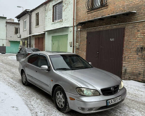 Сірий Ніссан Максіма, об'ємом двигуна 2 л та пробігом 250 тис. км за 2999 $, фото 5 на Automoto.ua