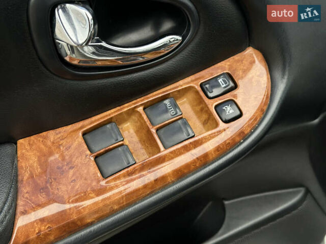 Серый Ниссан Максима, объемом двигателя 2 л и пробегом 286 тыс. км за 4999 $, фото 30 на Automoto.ua