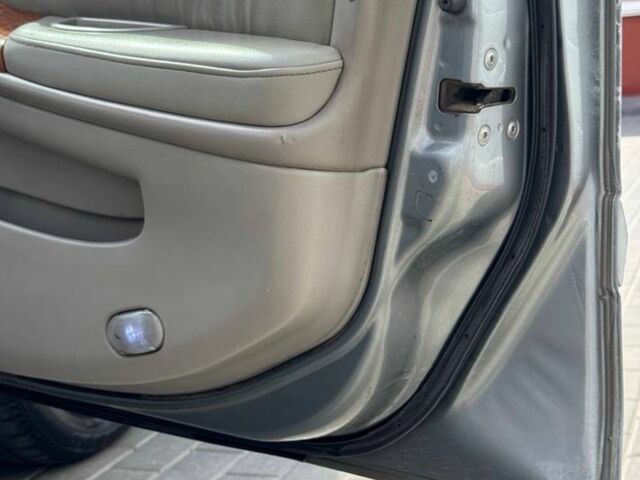 Серый Ниссан Максима, объемом двигателя 2 л и пробегом 200 тыс. км за 3550 $, фото 16 на Automoto.ua